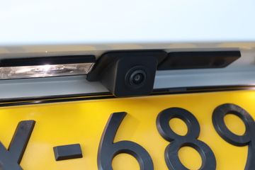 Voertuigafbeelding 9