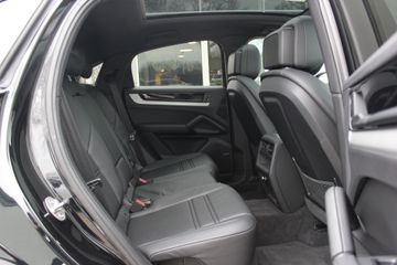 Voertuigafbeelding 11