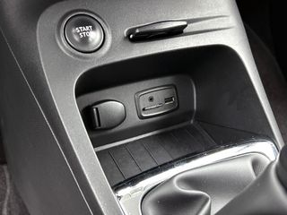 Voertuigafbeelding 28