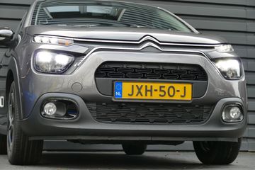 Voertuigafbeelding 8