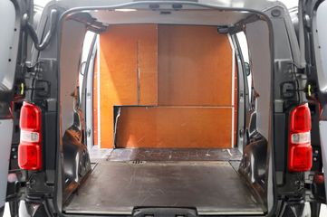 Voertuigafbeelding 4