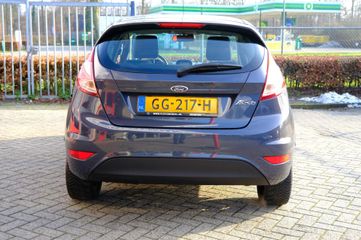 Voertuigafbeelding 6