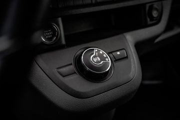 Voertuigafbeelding 23