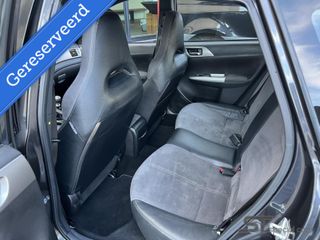 Voertuigafbeelding 11