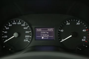 Voertuigafbeelding 12