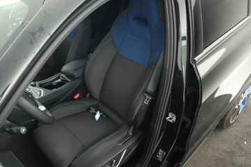 Voertuigafbeelding 17