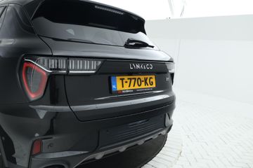 Voertuigafbeelding 8