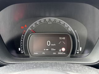 Voertuigafbeelding 4