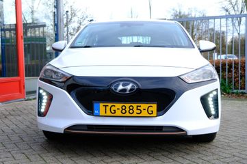 Voertuigafbeelding 6