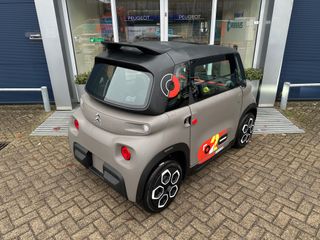 Voertuigafbeelding 9