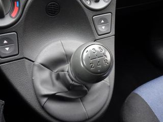 Voertuigafbeelding 13