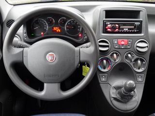 Voertuigafbeelding 9