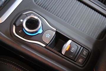 Voertuigafbeelding 21