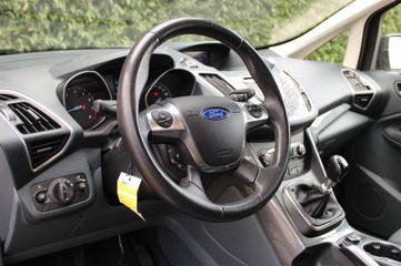 Voertuigafbeelding 4