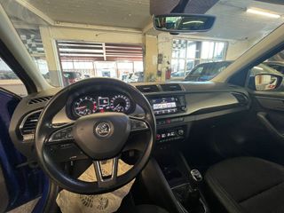 Voertuigafbeelding 6