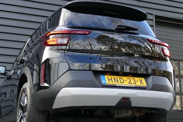 Voertuigafbeelding 6