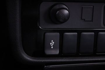 Voertuigafbeelding 13