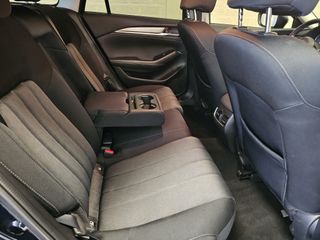 Voertuigafbeelding 9