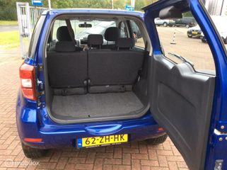 Voertuigafbeelding 6