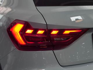 Voertuigafbeelding 23