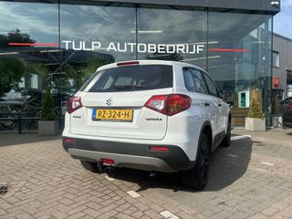 Voertuigafbeelding 8