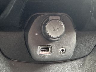 Voertuigafbeelding 9