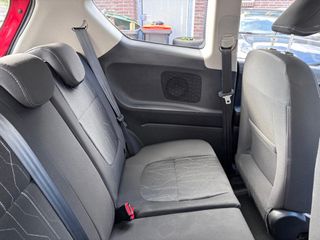 Voertuigafbeelding 28