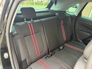 Voertuigafbeelding 37