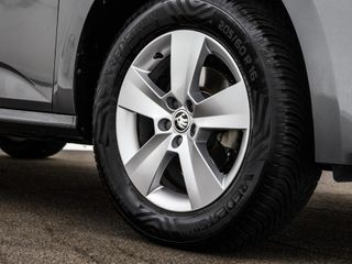 Voertuigafbeelding 19