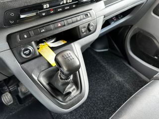 Voertuigafbeelding 22