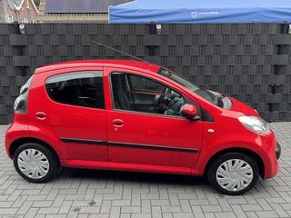 Voertuigafbeelding 5