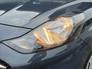 Voertuigafbeelding 8