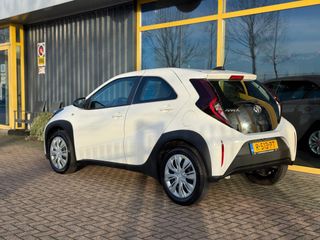 Voertuigafbeelding 4