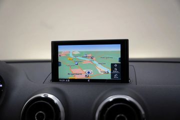 Voertuigafbeelding 8