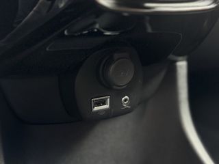 Voertuigafbeelding 17