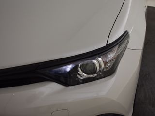 Voertuigafbeelding 12