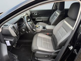 Voertuigafbeelding 14