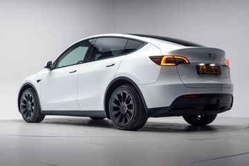 Voertuigafbeelding 2