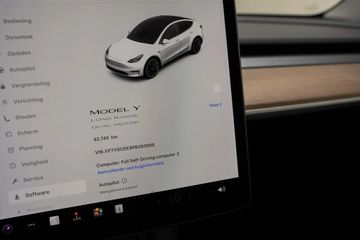 Voertuigafbeelding 8