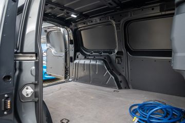 Voertuigafbeelding 11