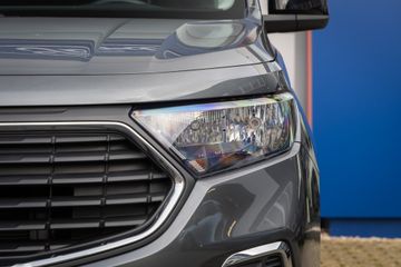 Voertuigafbeelding 8