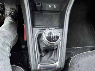 Voertuigafbeelding 19