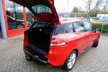 Voertuigafbeelding 9