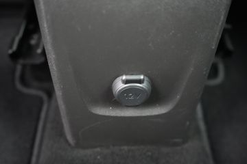 Voertuigafbeelding 17