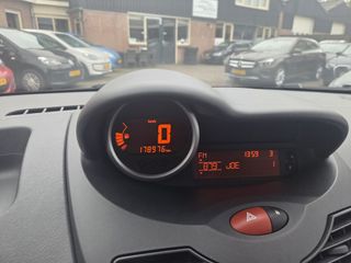 Voertuigafbeelding 12