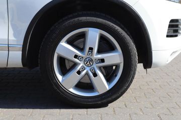 Voertuigafbeelding 100