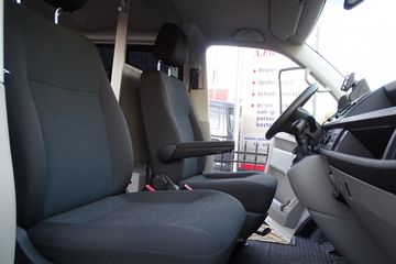 Voertuigafbeelding 12