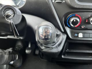 Voertuigafbeelding 36