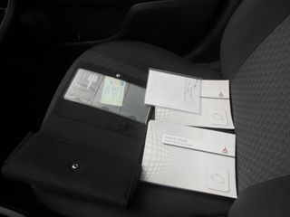 Voertuigafbeelding 12