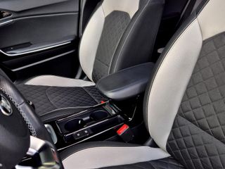 Voertuigafbeelding 26